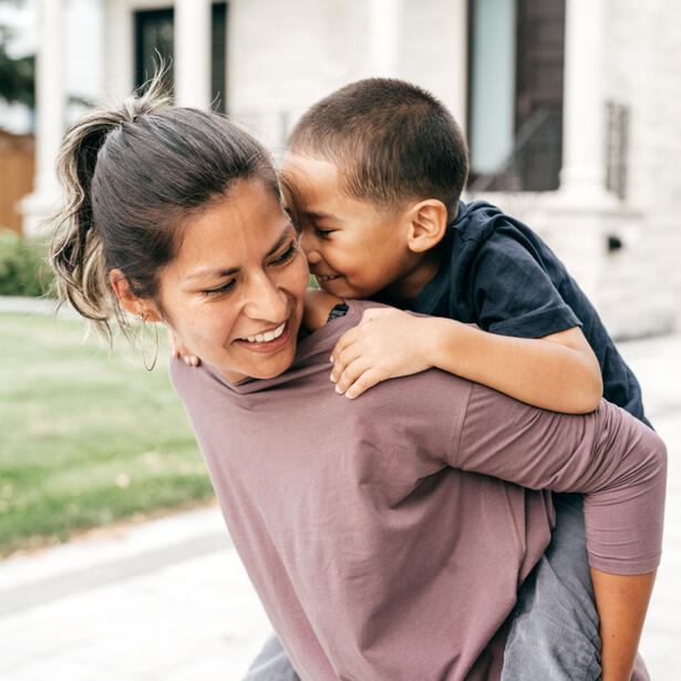 Satisfied parents sharing their experience at The Bloom Room nursery in the UAE